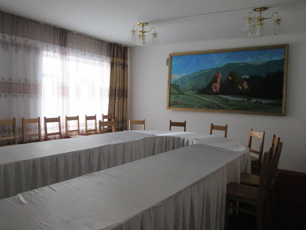 Otel Issyk-Kul Karakol Exterior photo