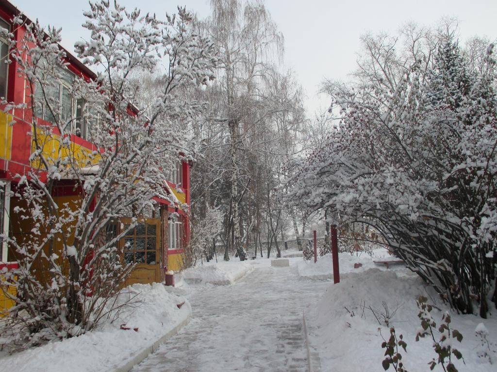 Otel Issyk-Kul Karakol Exterior photo